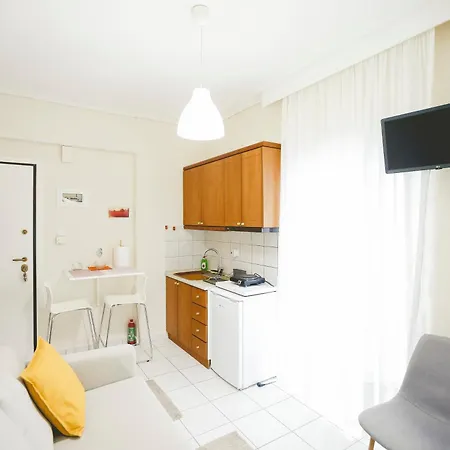 Apartment Tiny *
